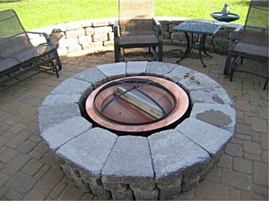 Fire Pits & Fireplaces